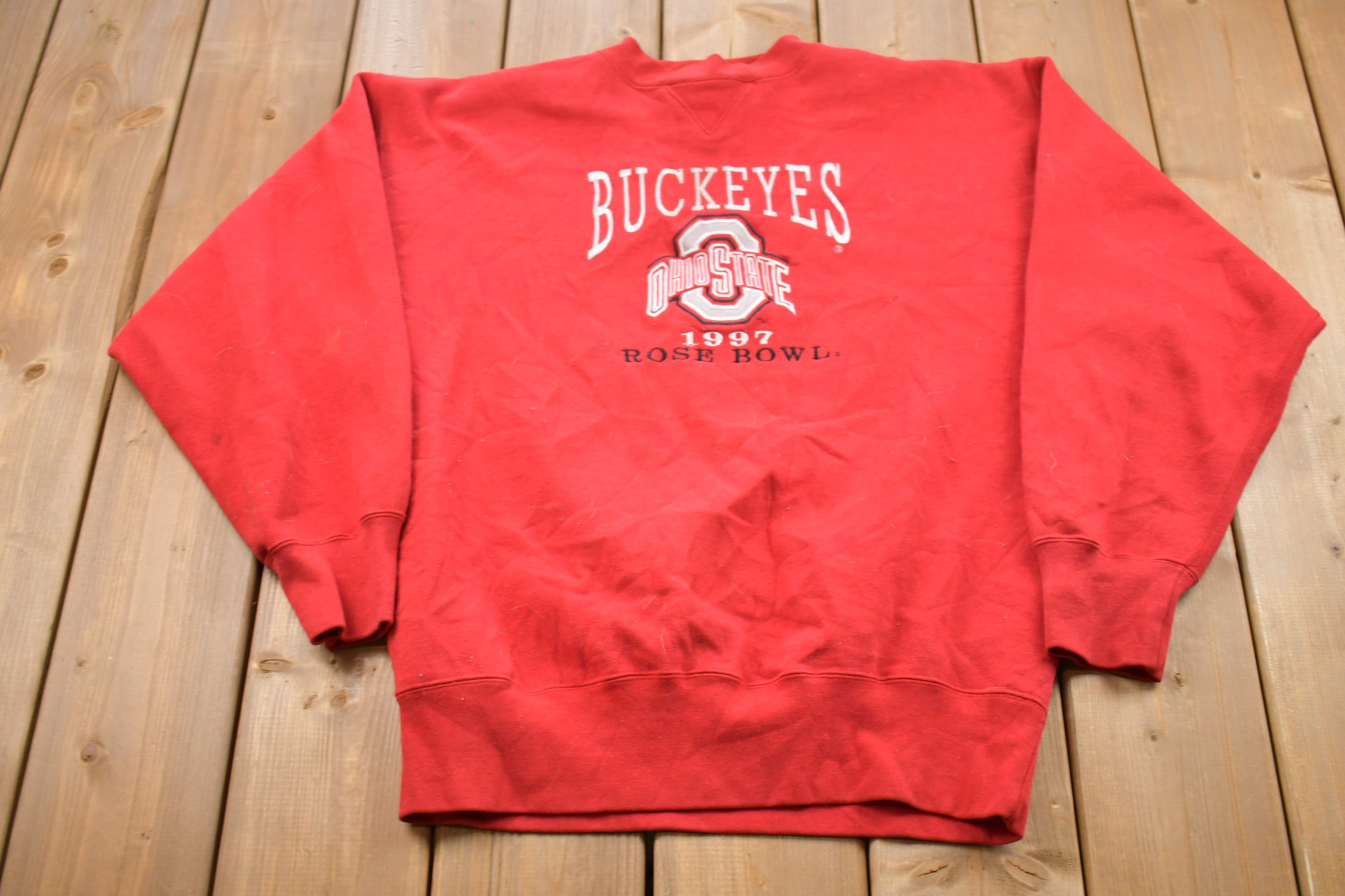 Vintage 1997 University of Ohio State Buckeyes Rose Bowl Collegiate Crewneck