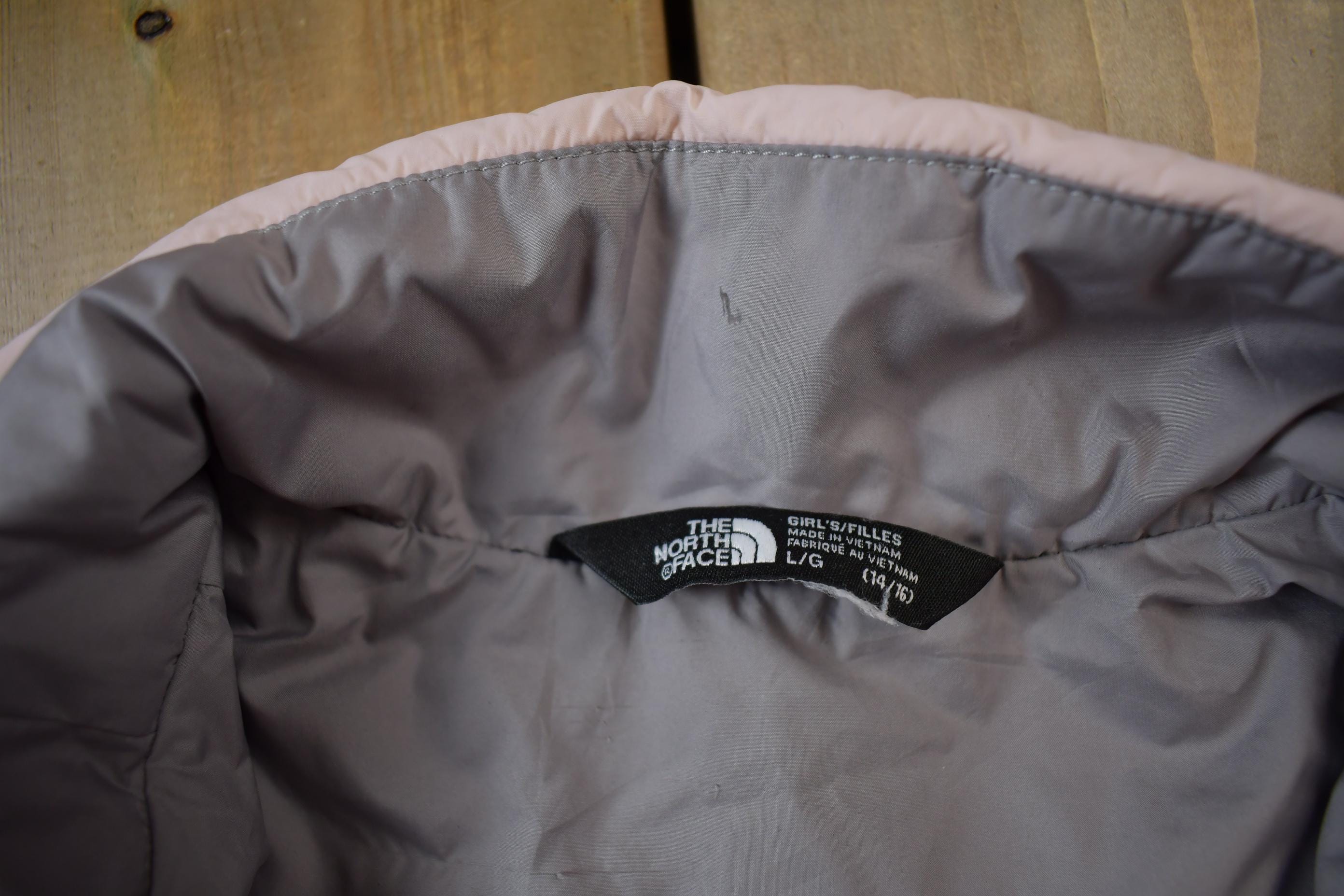 Vintage Y2K Girls Goose Light The North Face Puffer Jacket - Girls Large