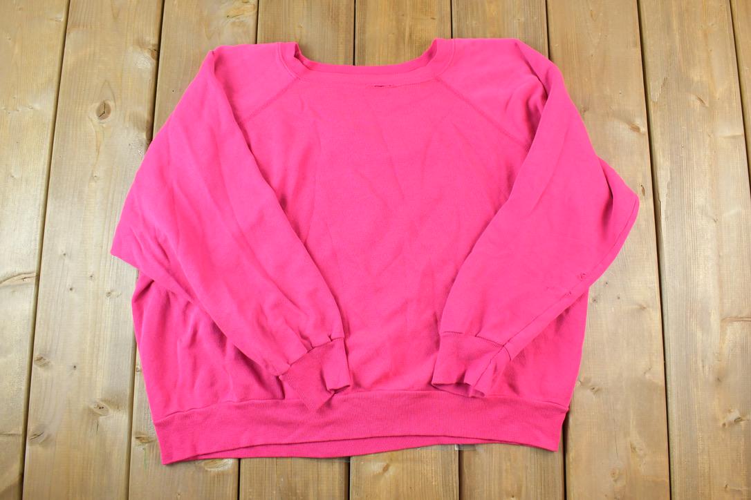 Vintage 1990s Bass Sport Fishing Outdoorsman Crewneck Sweatshirt