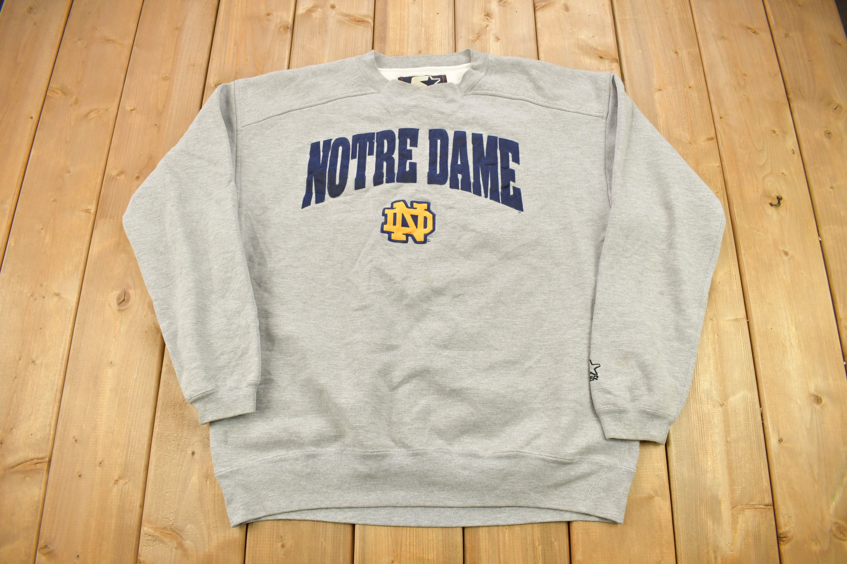 Vintage 1990s University Of Notre Dame Collegiate Starter Crewneck