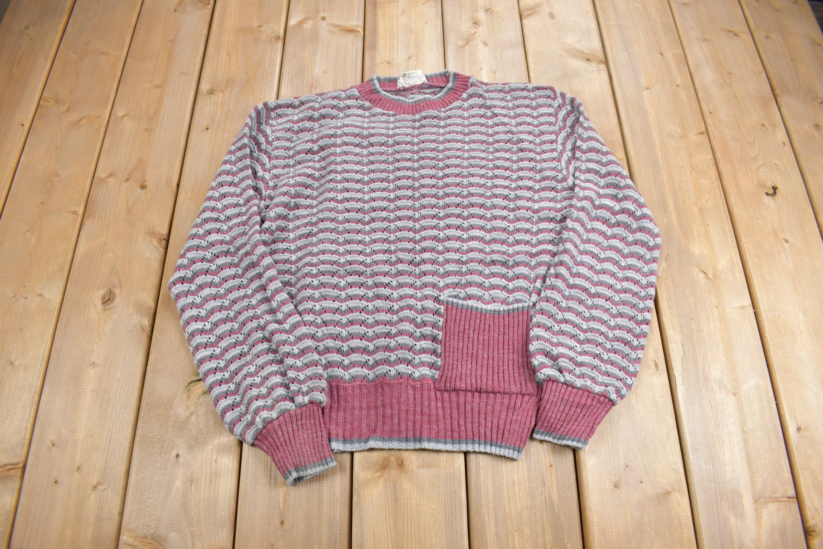 Vintage 1980s Dereta Women's Knit Crewneck Sweater