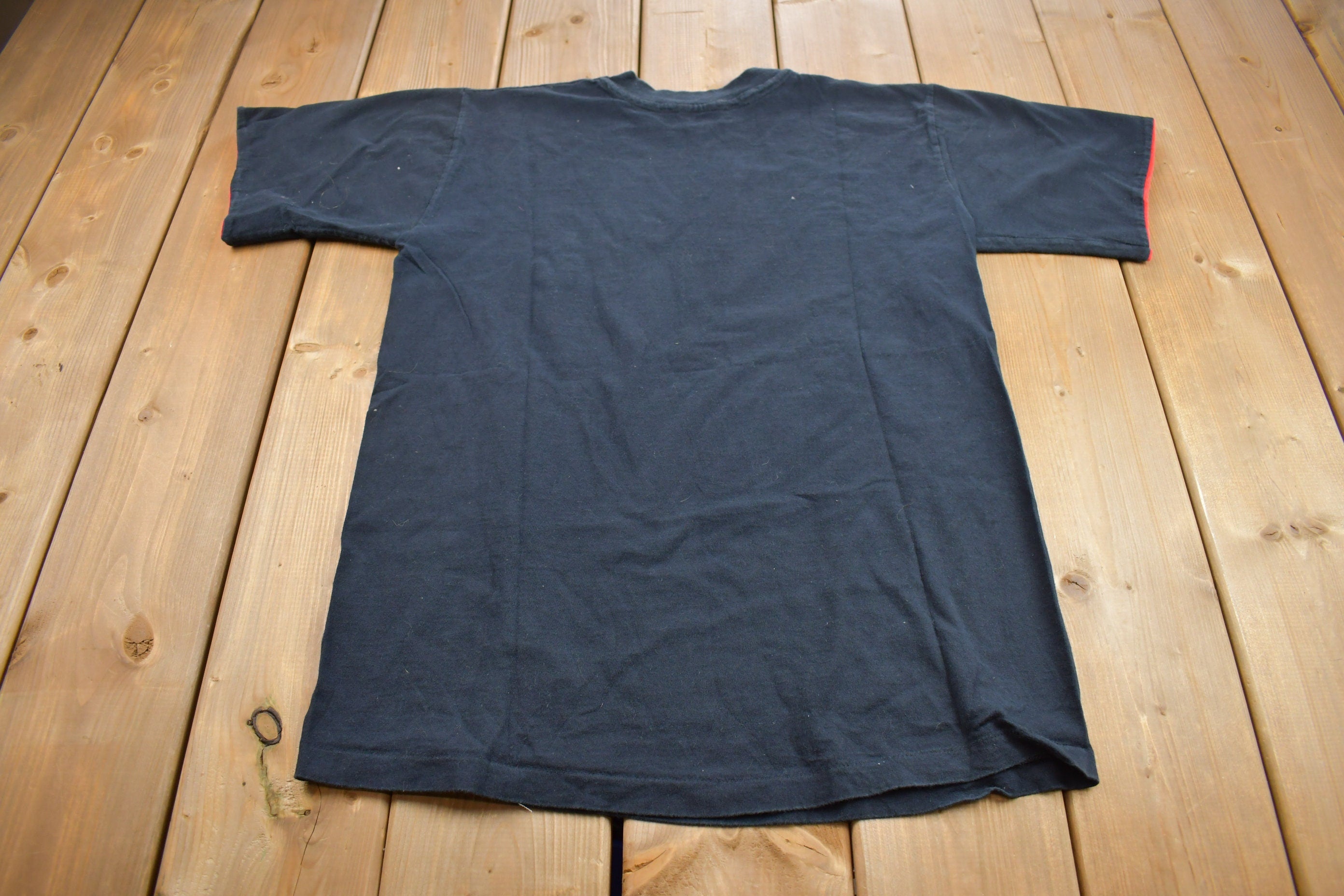 Vintage 1990s Disney Donald Duck Graphic T Shirt  Vintage T Shirt  Streetwear  Rare Vintage  Single Stitch  Made In USA