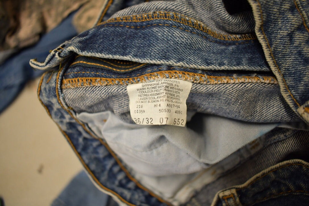 Vintage 1990s Levi's Jeans Size 36x32