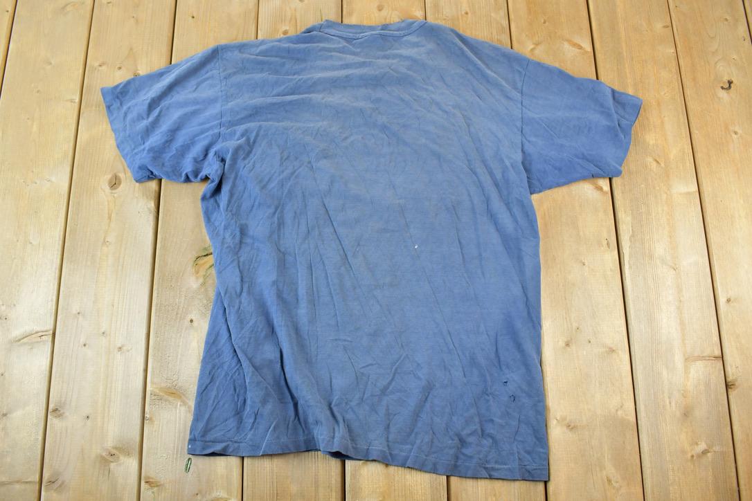 Vintage 1990s Hanes Blank Navy Single Stitch T-Shirt