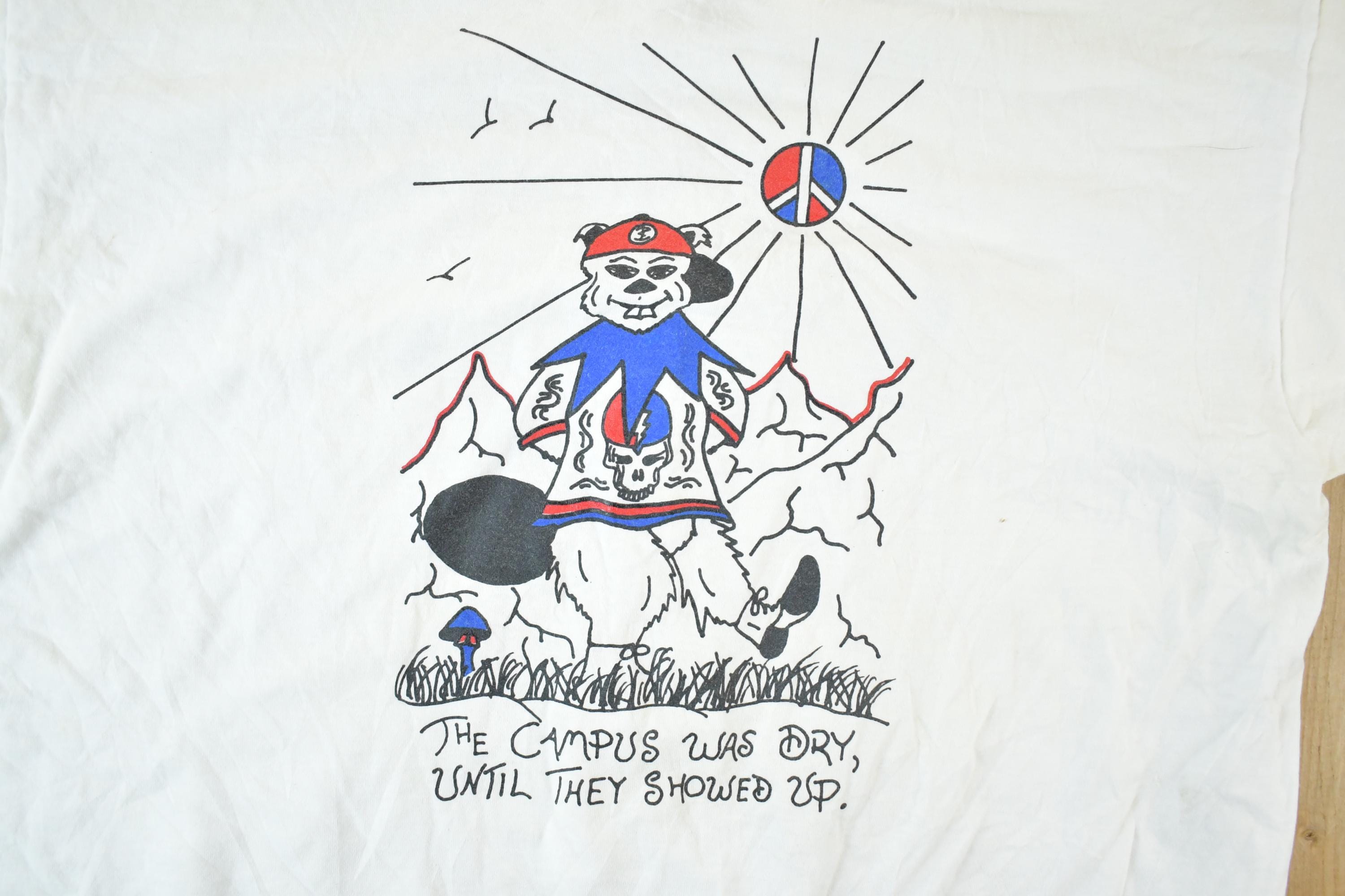 Vintage 1990s Maple Ya Cartoon Beaver Souvenir T-Shirt Mens L