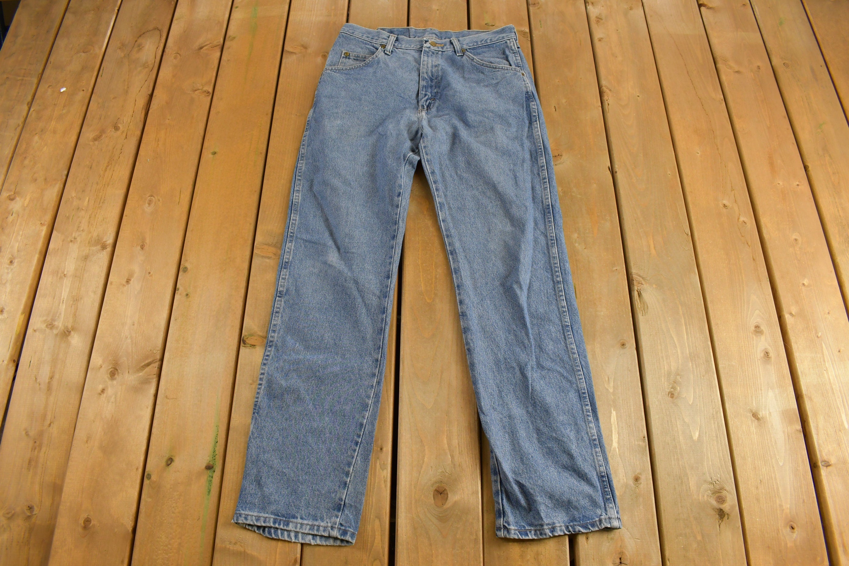 Vintage 1990s Wrangler Light Wash Relaxed Tapered Jeans