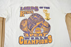 Vintage 2002 Los Angeles Lakers NBA 3 Peat Champs Graphic T-Shirt