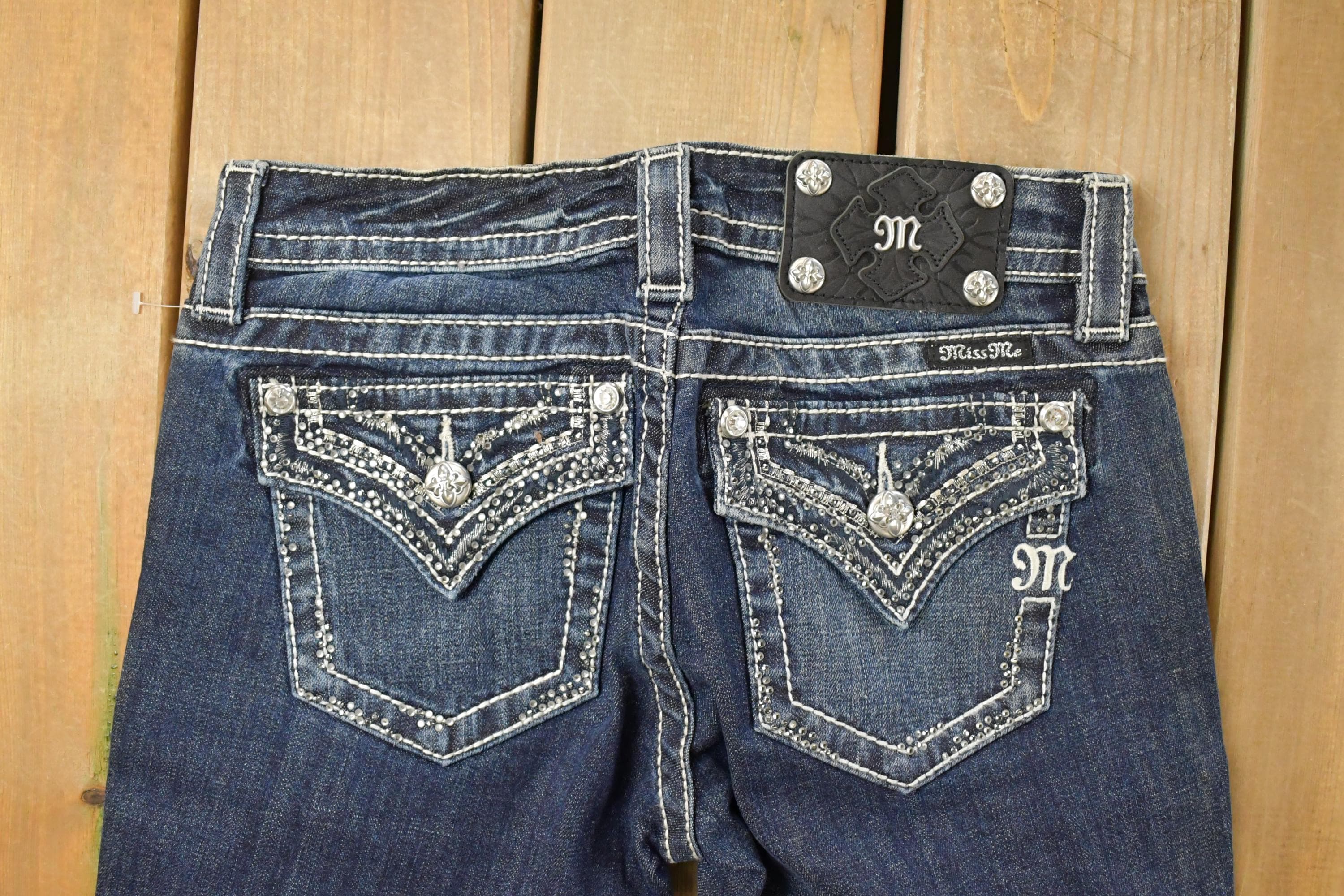 Vintage Deadstock Y2K Miss Me Bedazzled Low Rise Jeans Women's Size 26x31