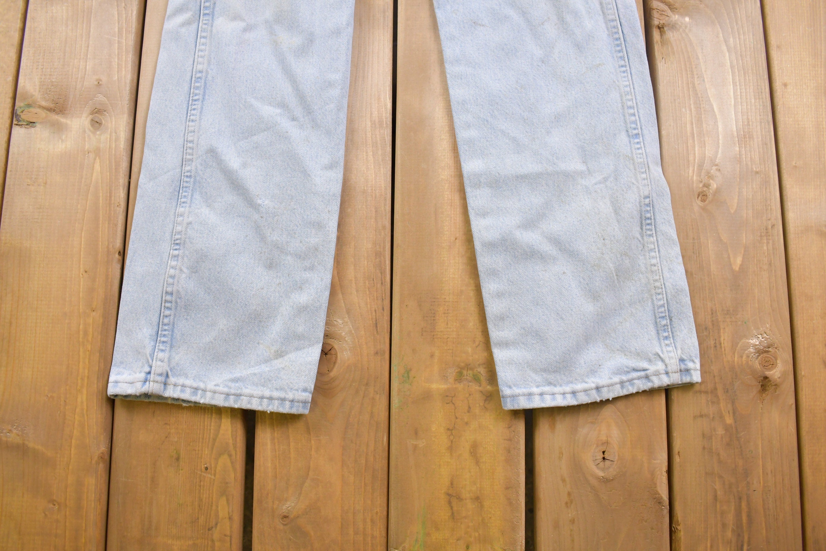 Vintage 1990s Wrangler Light Wash Jeans 35 x 33