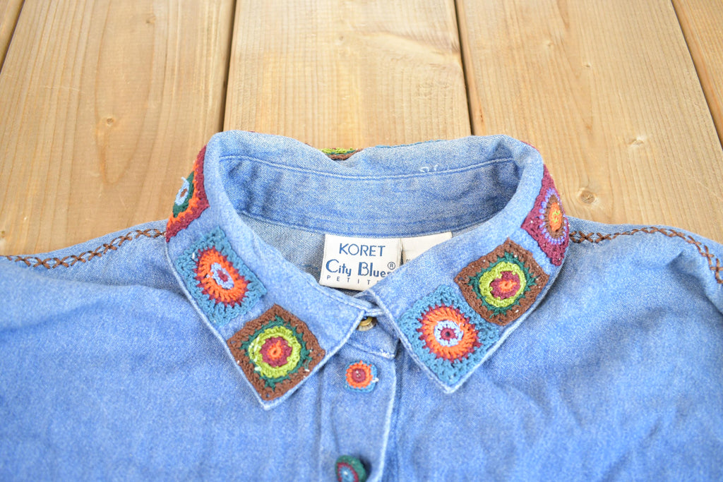 Vintage 1990s KORET City Blues Petites Embroidered Jean Garden Long Sleeve Shirt