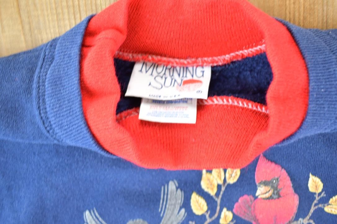 Vintage 1990s Bird Board Meeting Souvenir Crewneck Sweatshirt Made In USA