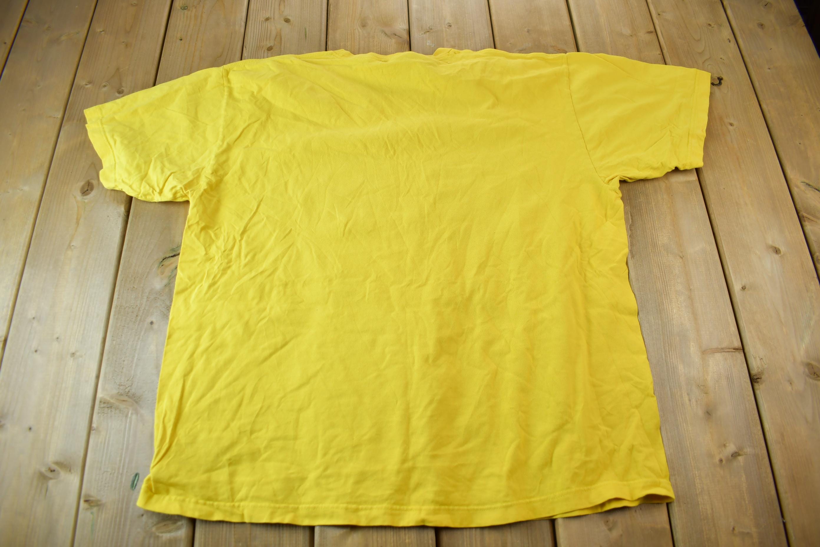 Vintage 1990s Tommy Hilfiger Tommy Jeans Graphic T Shirt