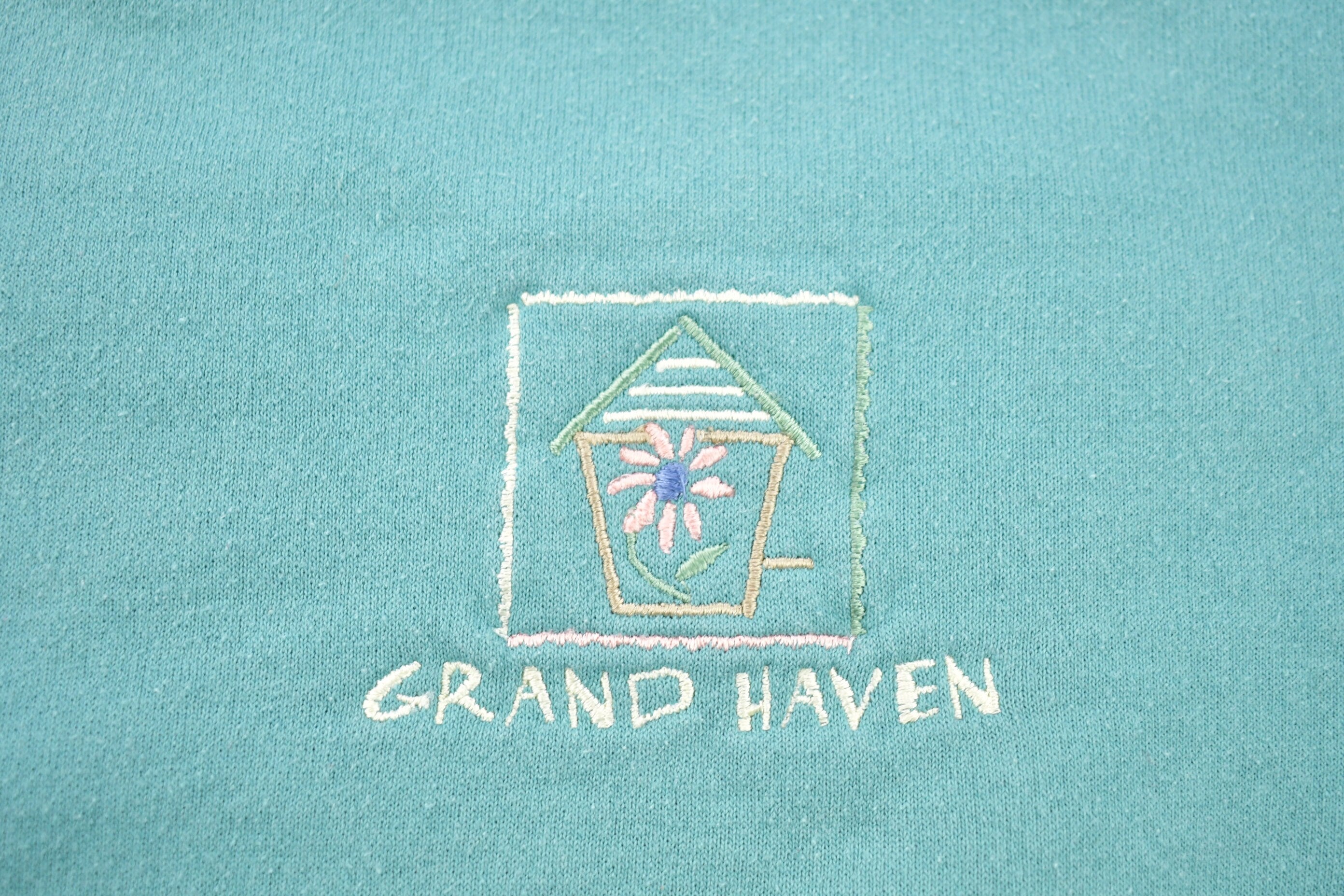 Vintage 1990s Grand Haven Michigan Crewneck Sweatshirt