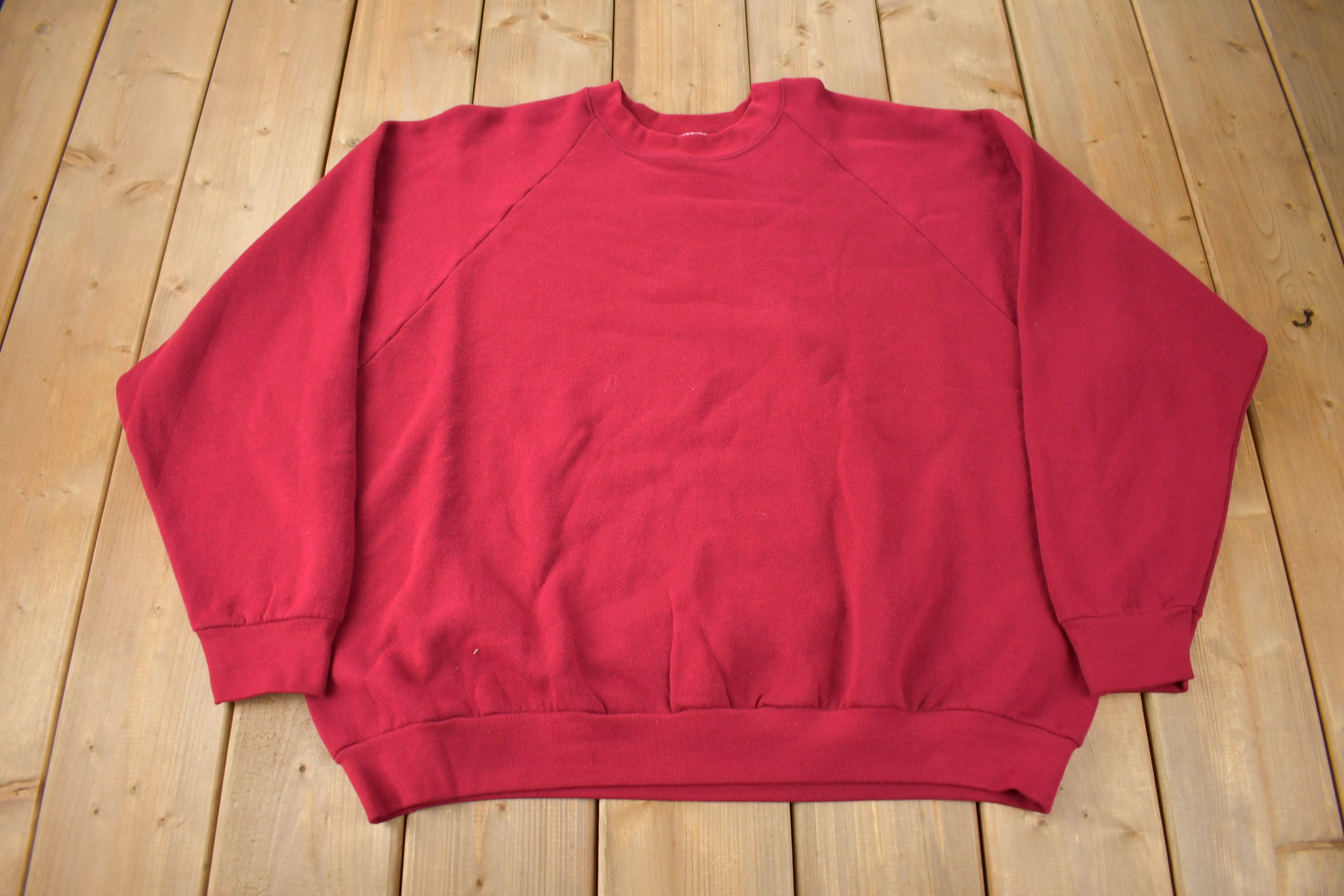 Vintage 1990s Blank Red Raglan Crewneck Sweatshirt Made In USA Size XXL