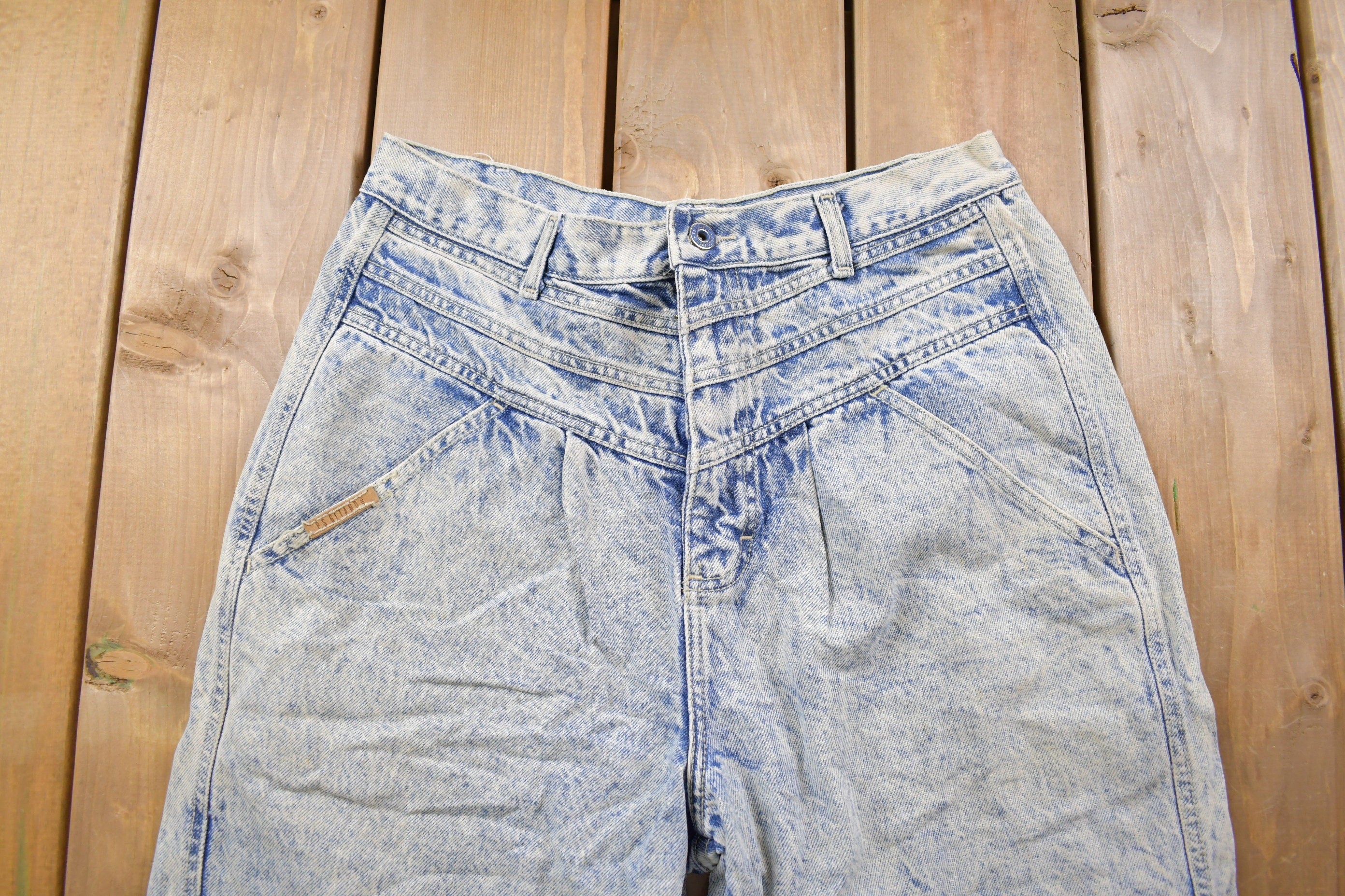 Vintage 1990's Acid Wash 30 x 28