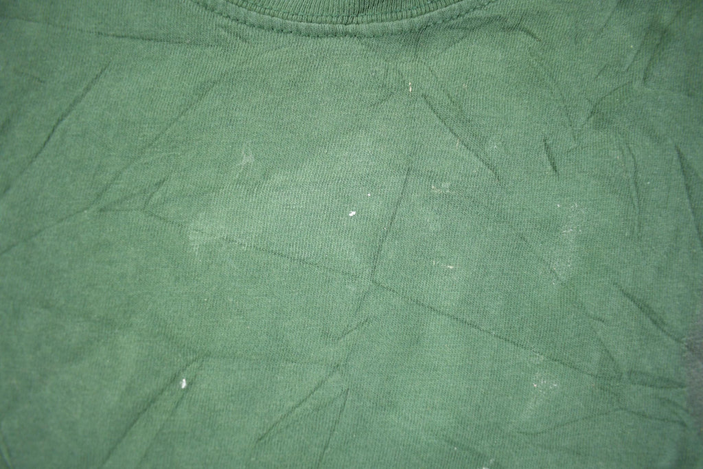 Vintage 1990s Field & Streams Legends Of The Wild Grizzly Bear T Shirt