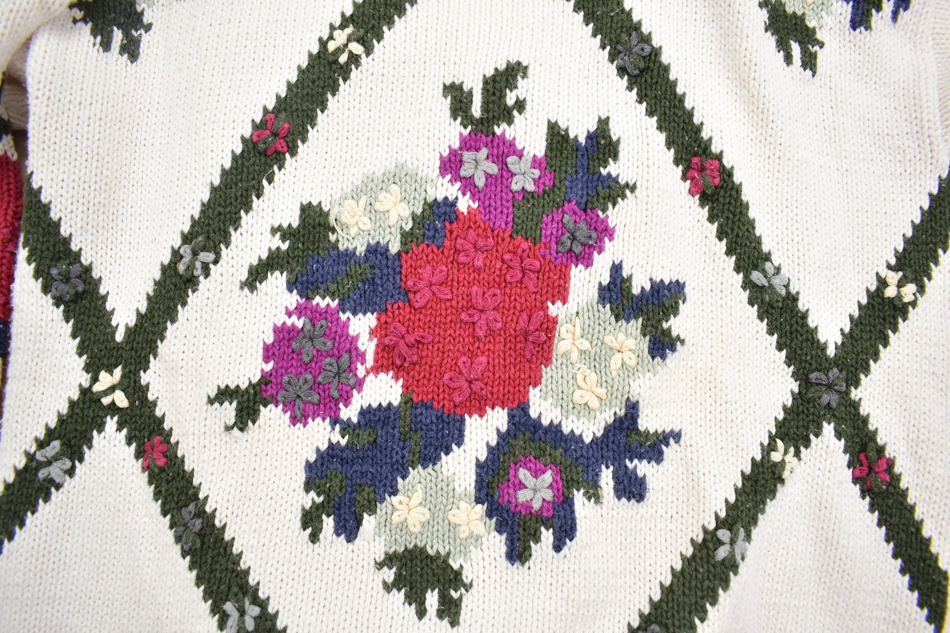 Vintage 1990s 3D Colored Cable Knit Crewneck Sweater / Vintage 90s Crewneck / Abstract Patterns / Streetwear