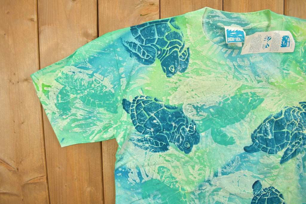 Vintage 1980s Deadstock Deep Sea Turtle Graphic T Shirt