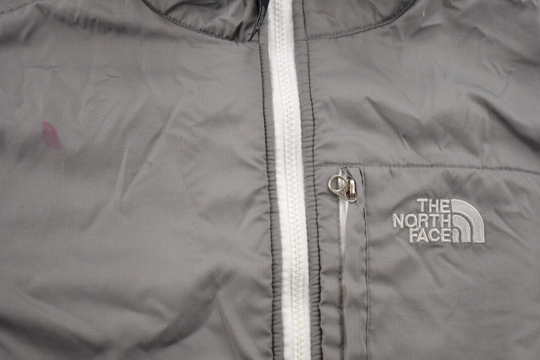 Vintage Y2K Womens The North Face White Grey Denali Fleece Sweater