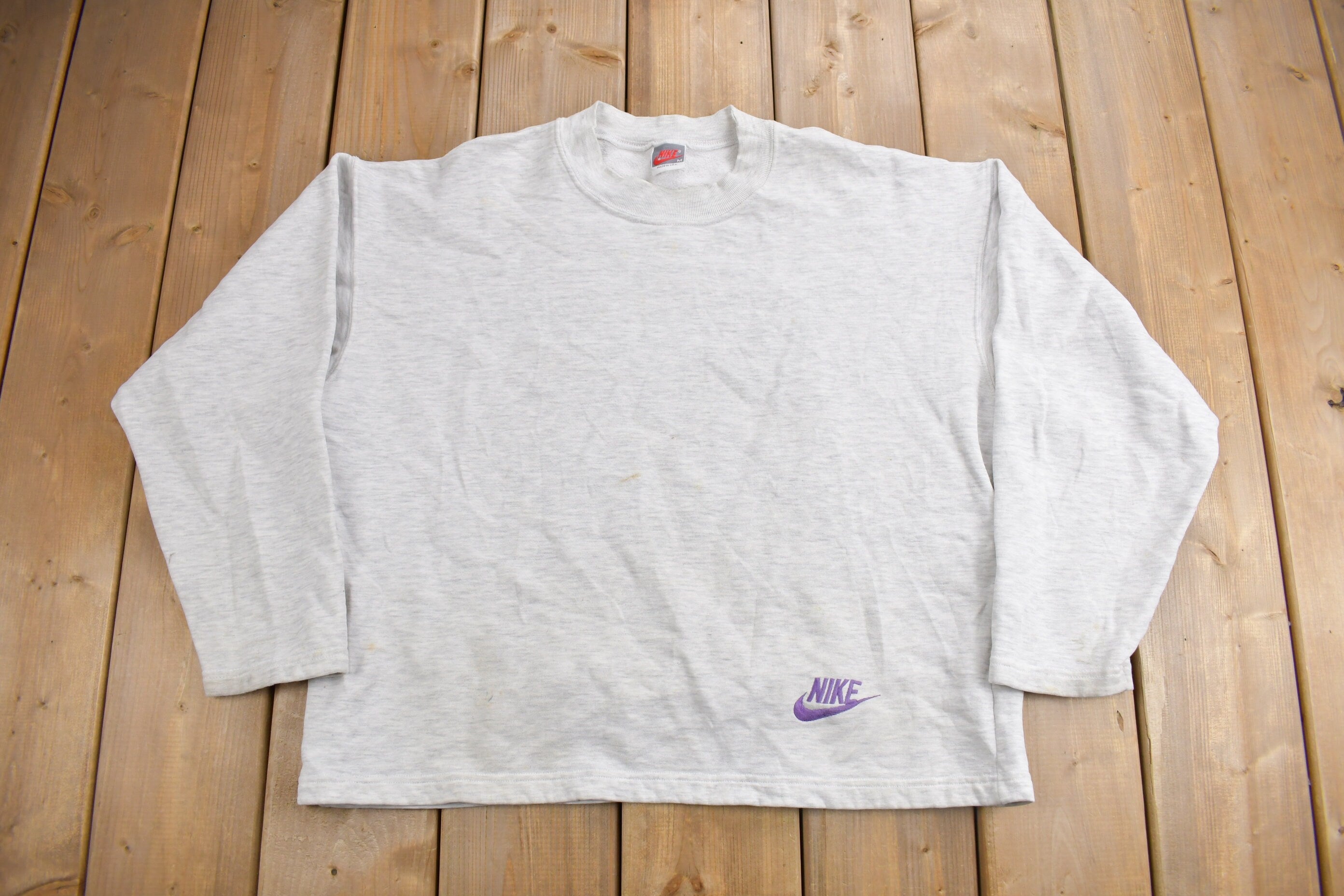 Vintage 1980s Nike Mini Logo Boxy Crewneck Sweatshirt