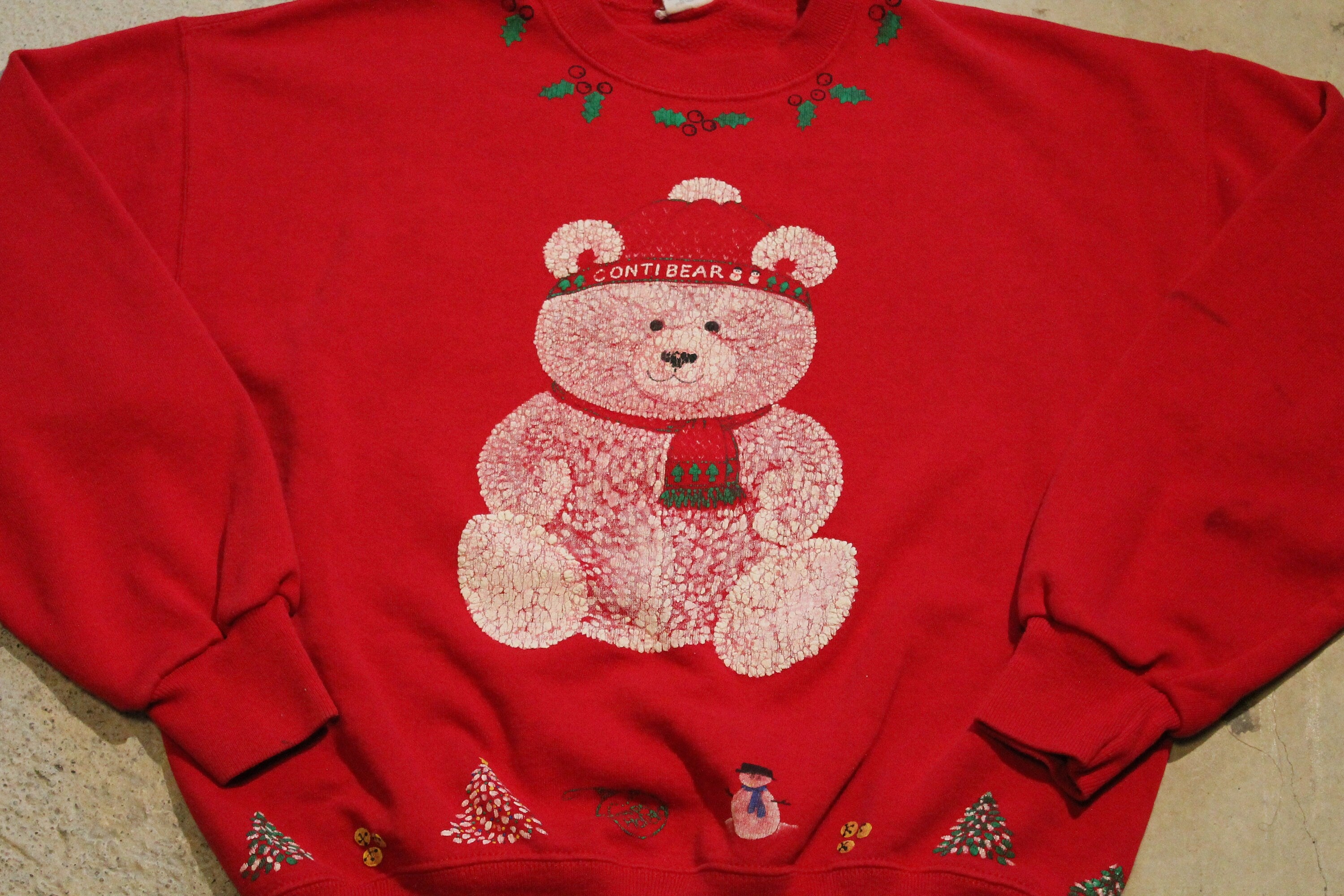 Vintage 1990s Teddy Bear Graphic Holiday Crewneck , Christmas Teddy Bear , Winter Wear , Festive Graphic Print , Made In USA