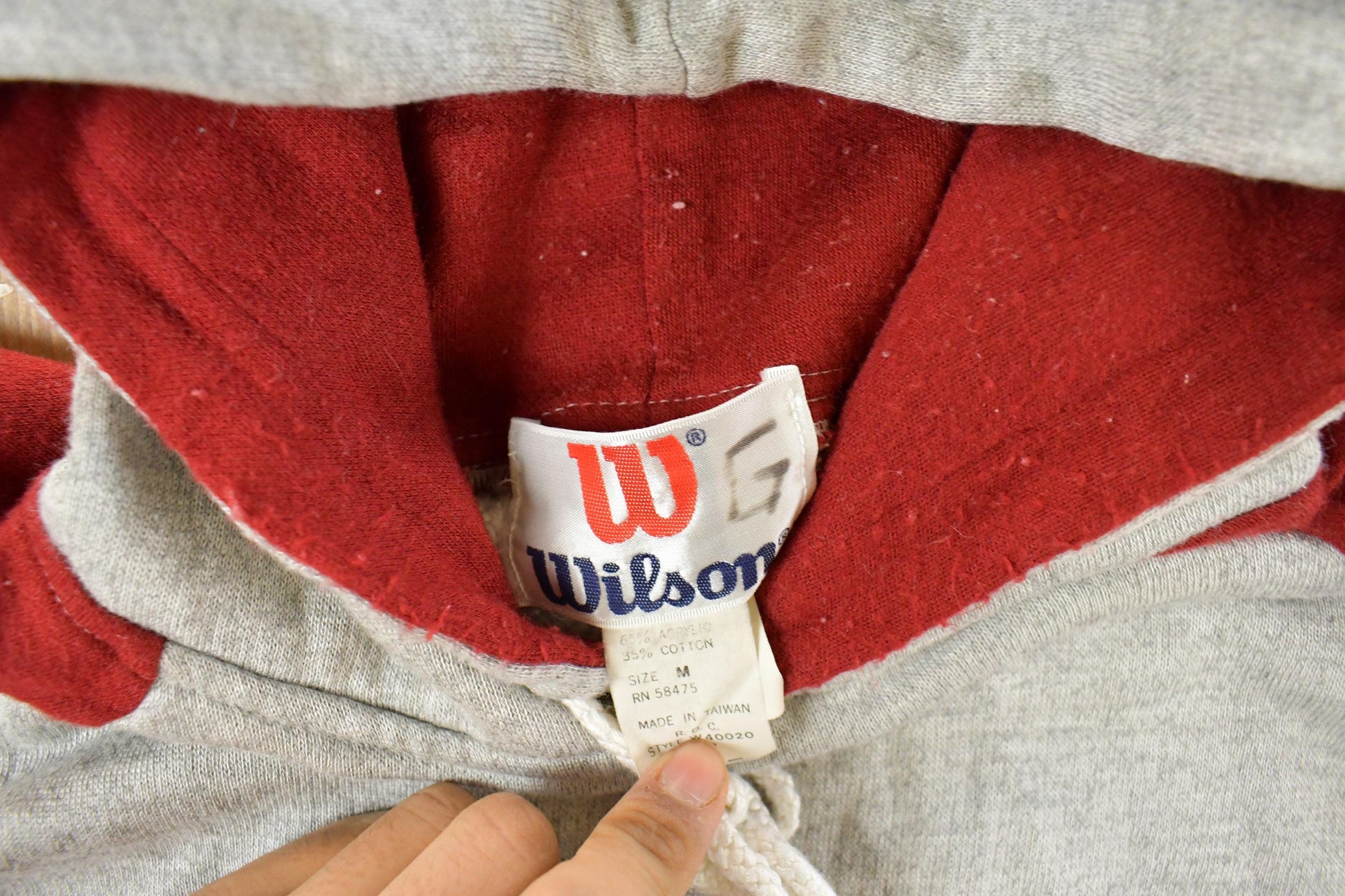 Vintage 1980s Wilson Blank Sweatshirt Hoodie Men's XS / 90s Crewneck / Made In USA / Essential / Streetwear / 90s Blank / Wilson Vintage