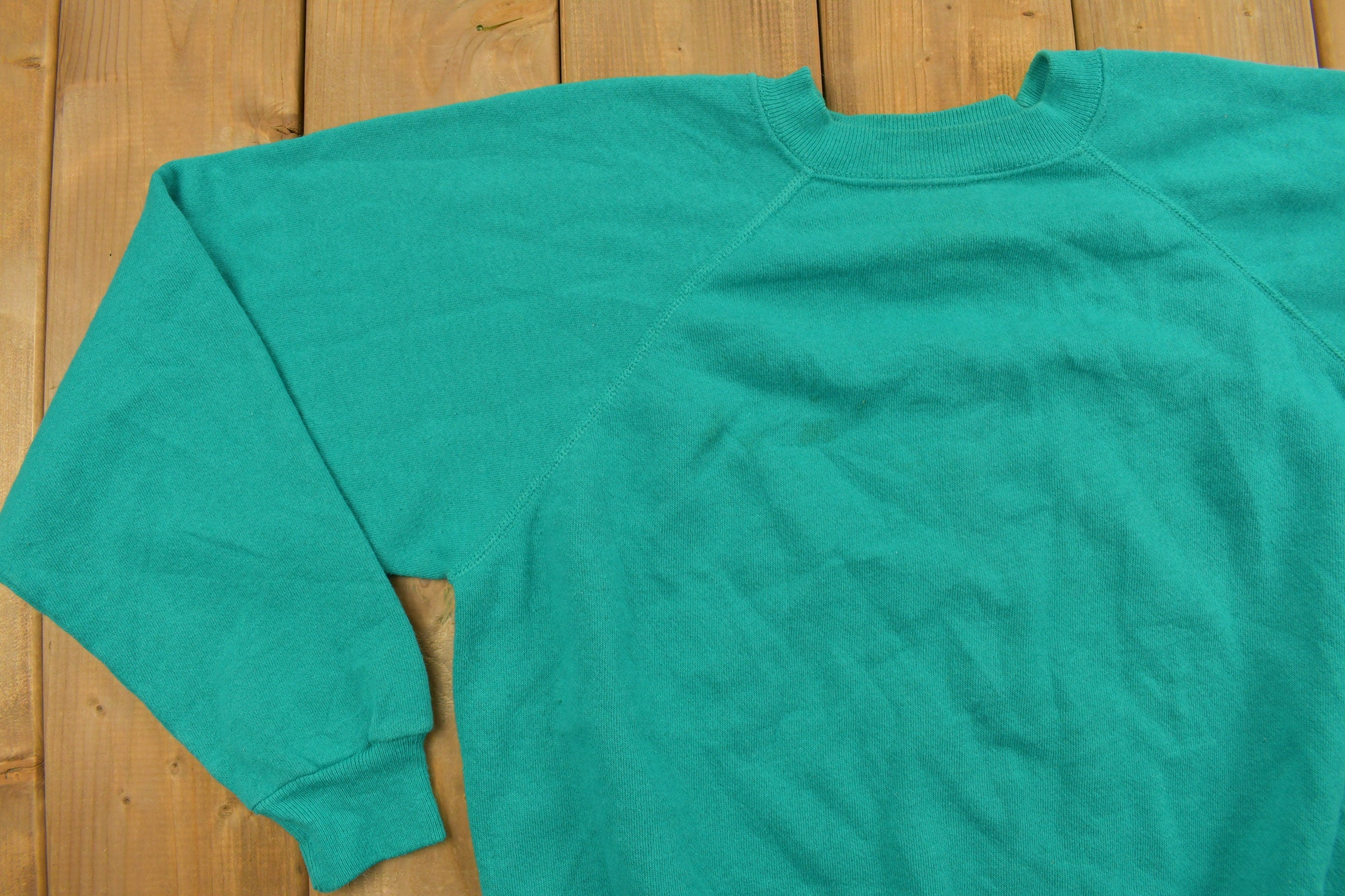 Vintage 1980s Hanes Raglan Crewneck Sweatshirt