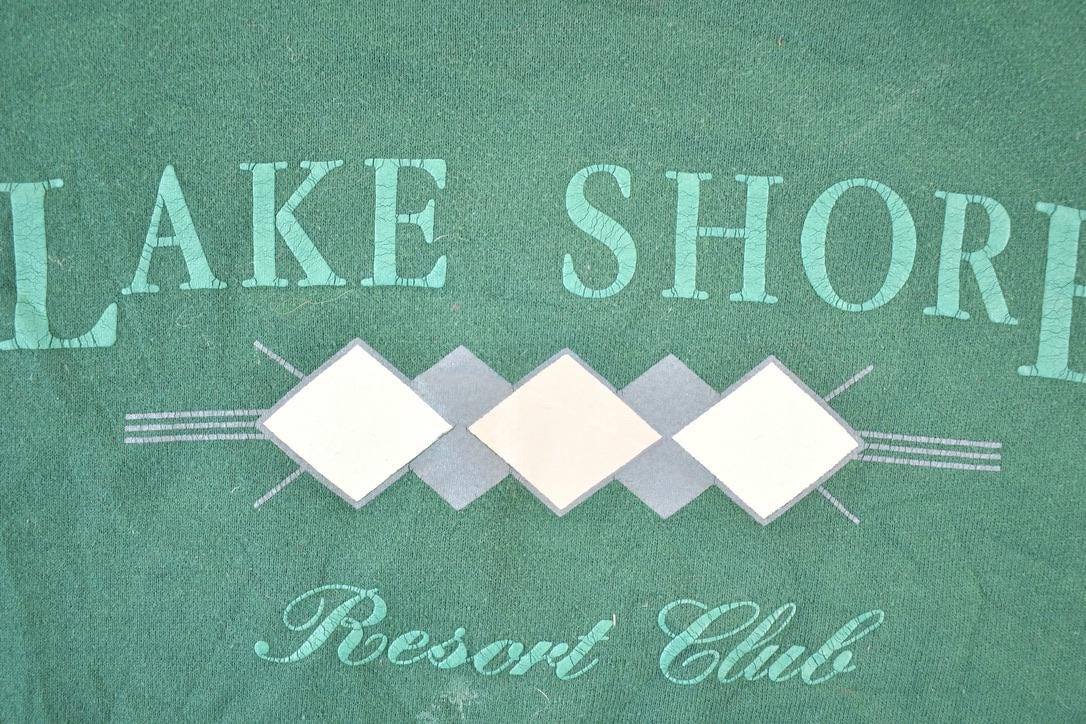 Vintage 1990s Lakeshore Resort Club Crewneck Sweatshirt Made In USA Mens L