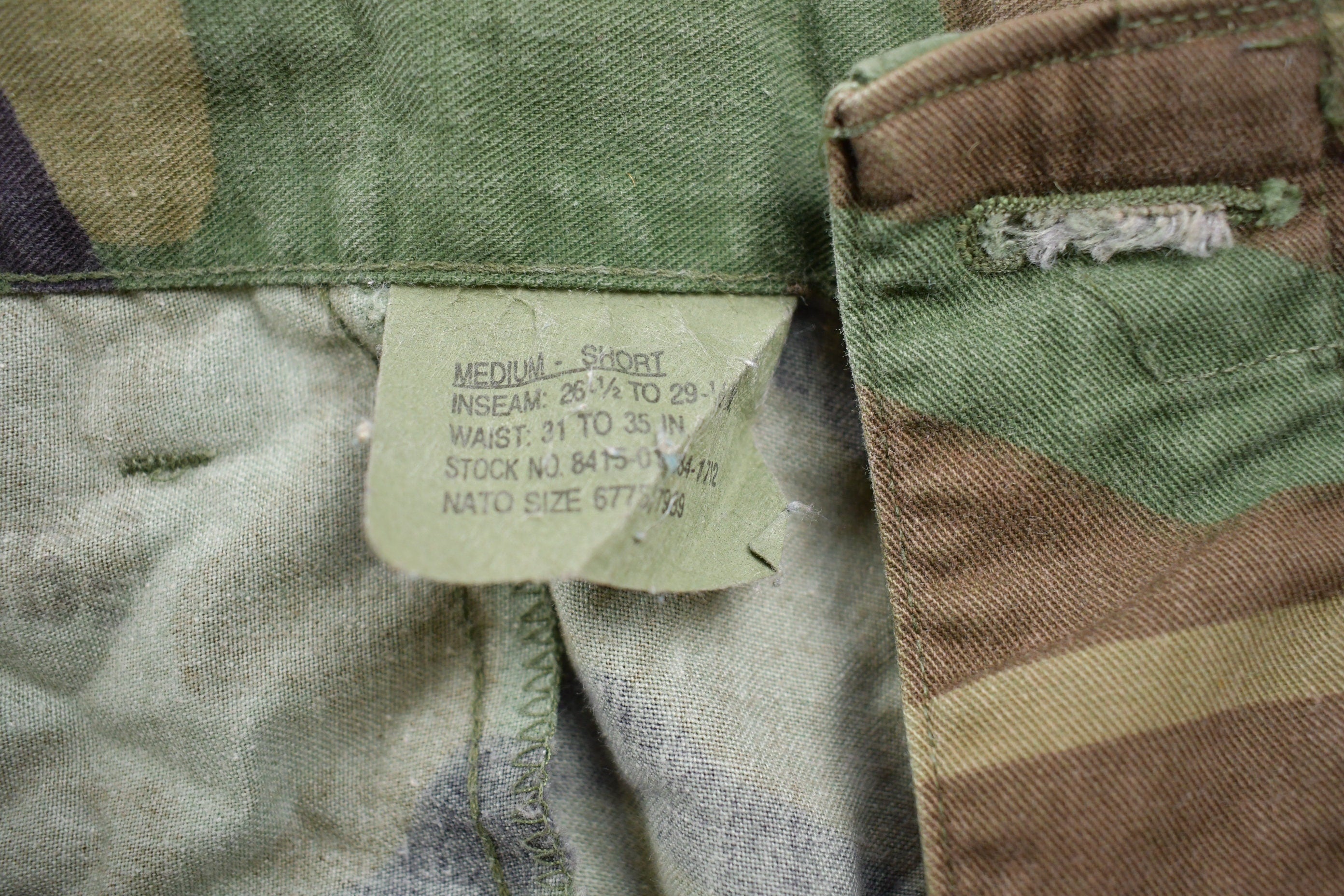 Vintage 1990s Army Camouflage Cargo Pants Size 32 x 28