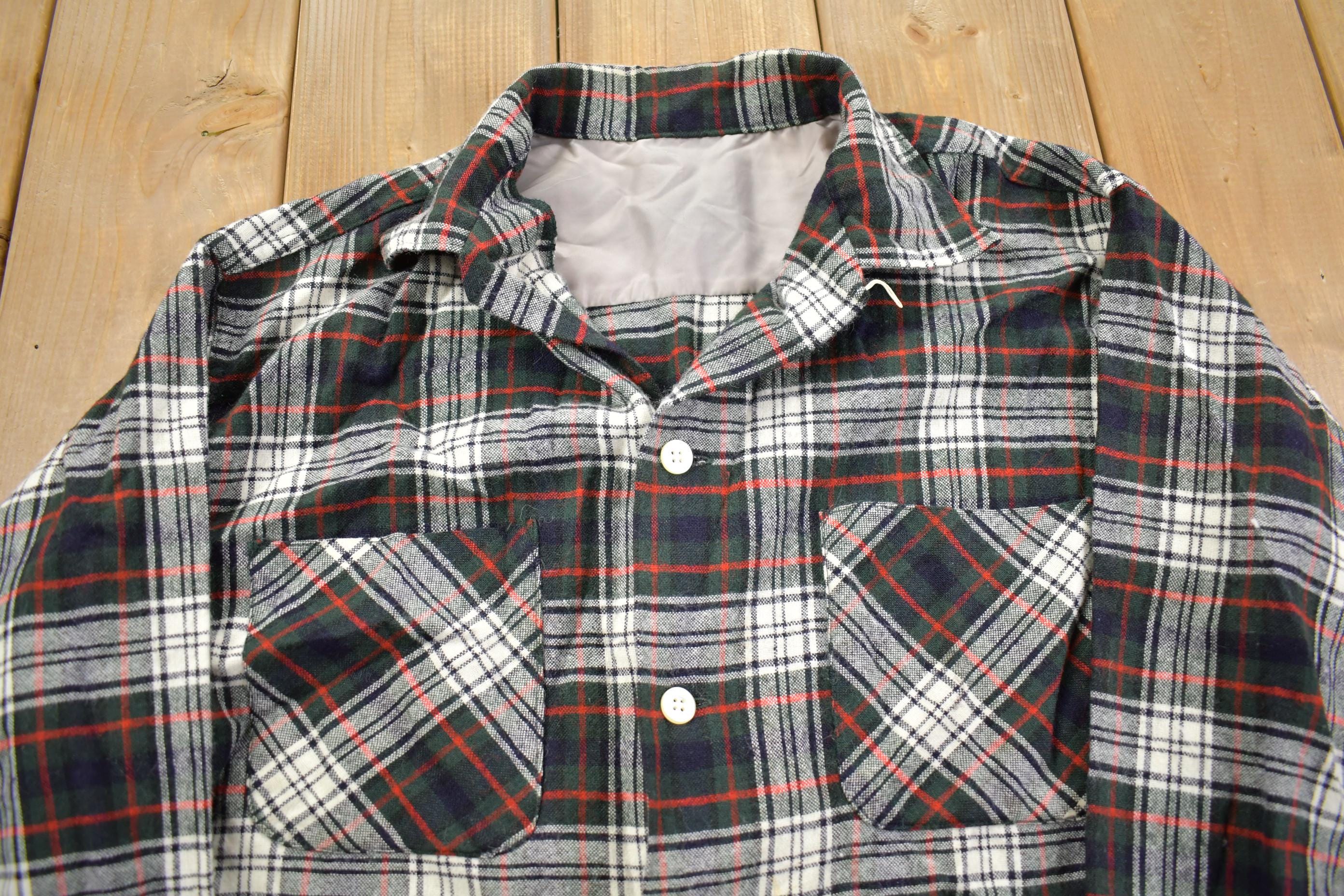 Vintage 1990s Plaid Flannel Button Up Shirt - Large