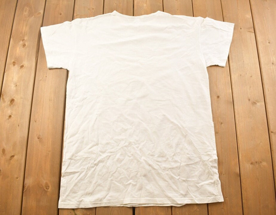 Vintage 1990s Fish And Shells Graphic T Shirt