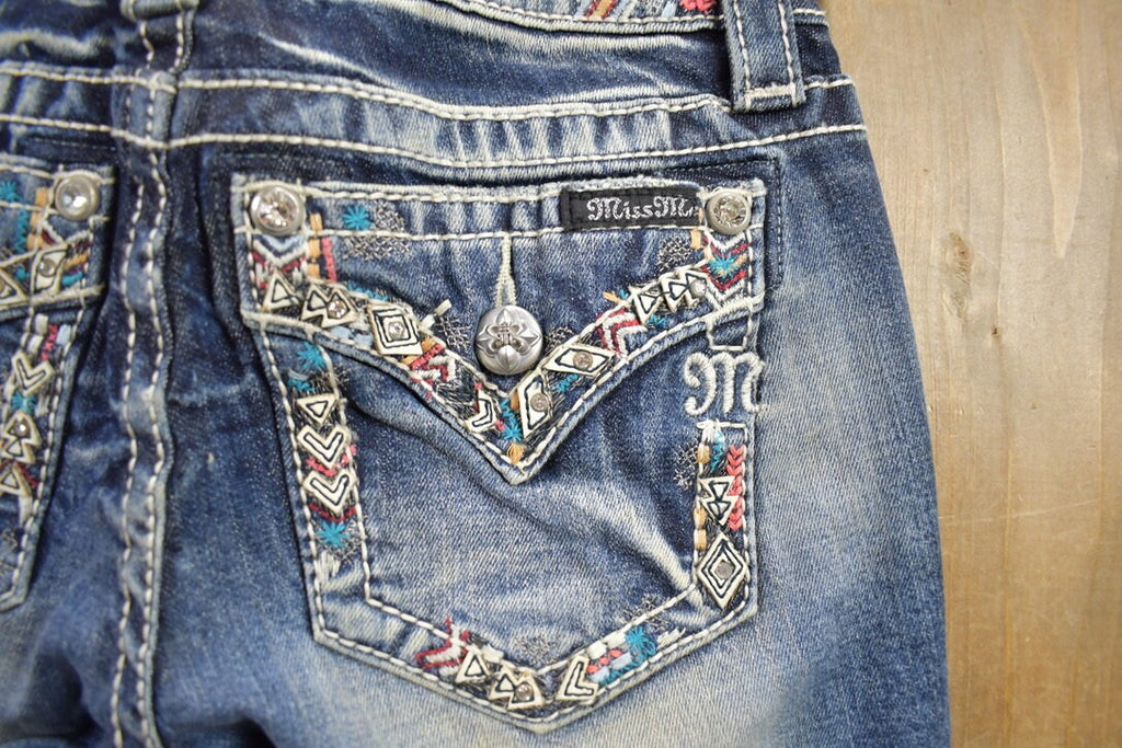 Vintage Y2K Miss Me Bedazzled Low Rise Jeans Size 26x31