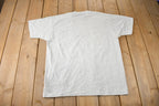Vintage 1990s Alaska Wolf Graphic Souvenir Travel T Shirt Made In USA