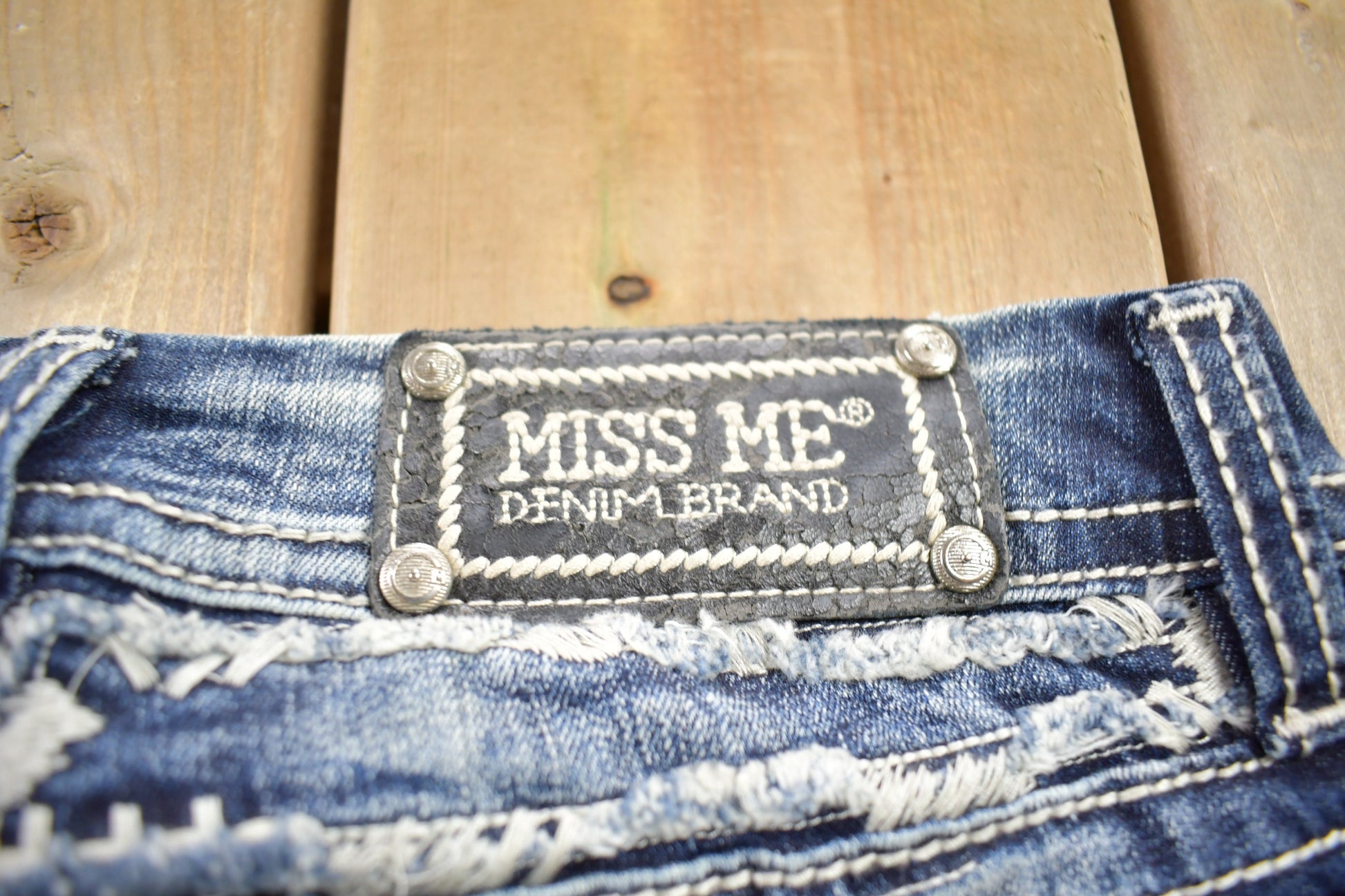 Vintage Y2K Miss Me Bedazzled Low Rise Jeans Size 26x33