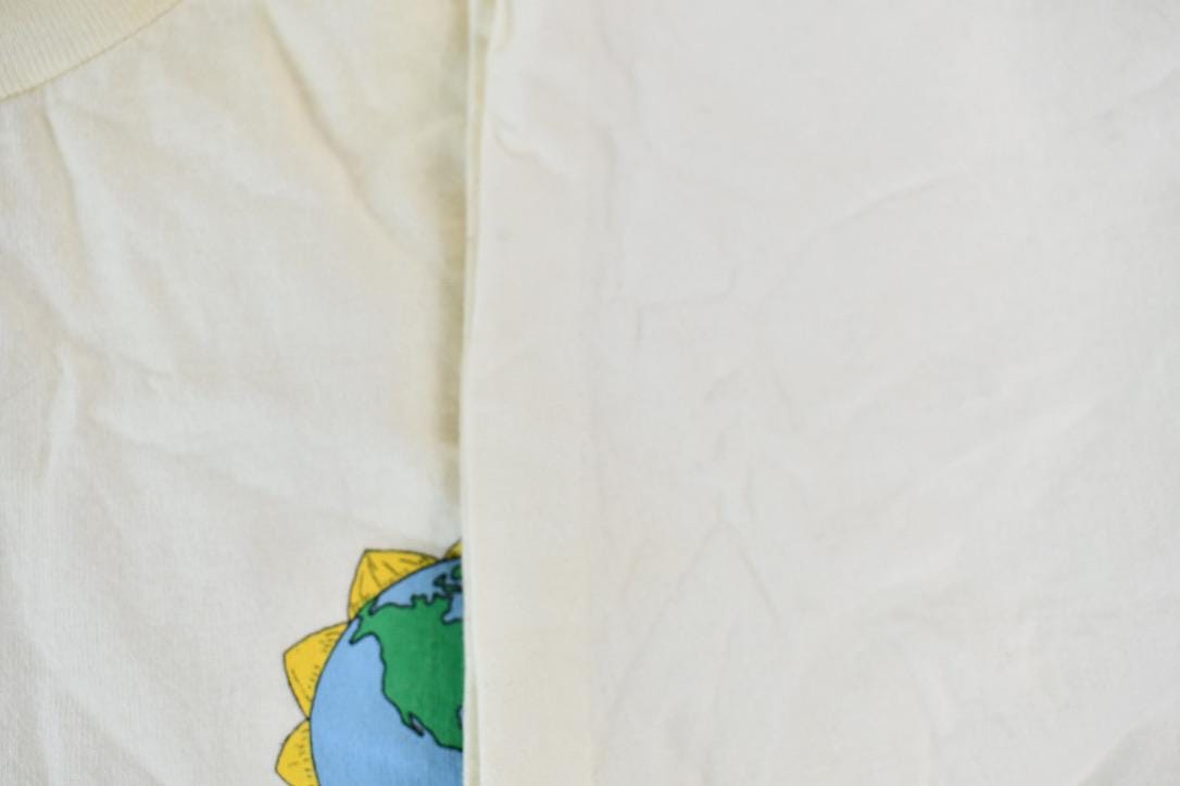 Vintage 1990s Aussie T Company Walk Softly on Mother Earth Single Stitch Graphic T-Shirt