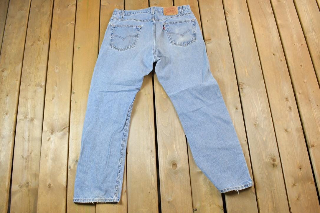 Vintage 1990s Levi Strauss 505 Denim Jeans Size 36 x 30