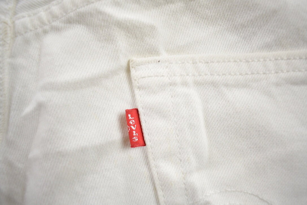 Vintage 1990s Levi's 501 White Jeans Size 36x34