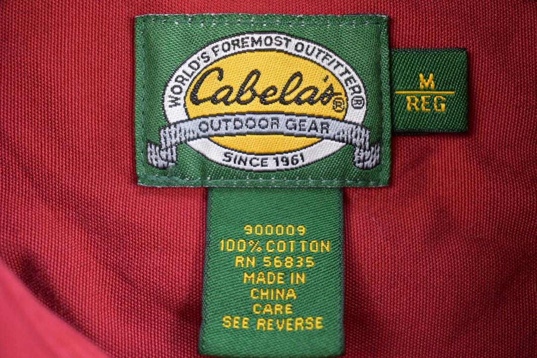 Vintage 1990s Embroidered Cabela's Outdoor Gear Casual Button Up Shirt