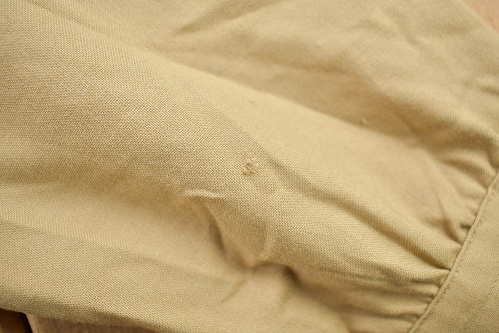 Vintage 1990s Beige Blank USMC Button Up Military Shirt