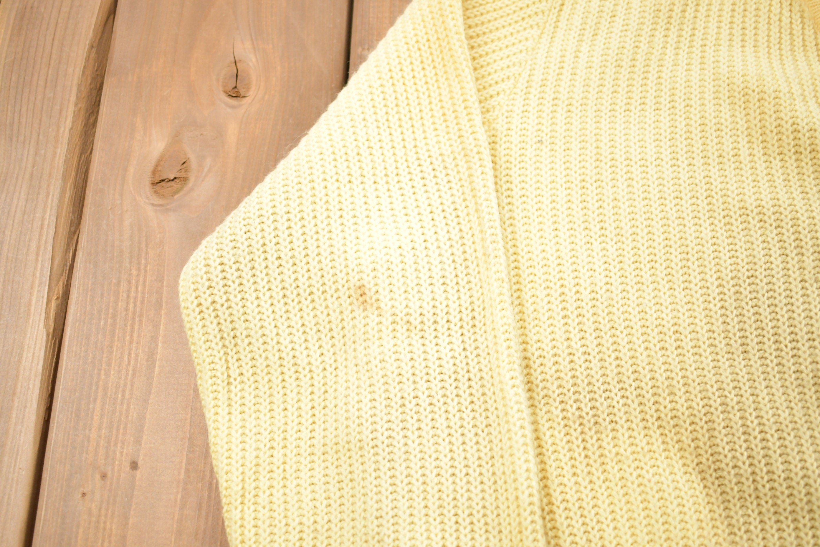 Vintage 1990s Knitted Crewneck Sweater