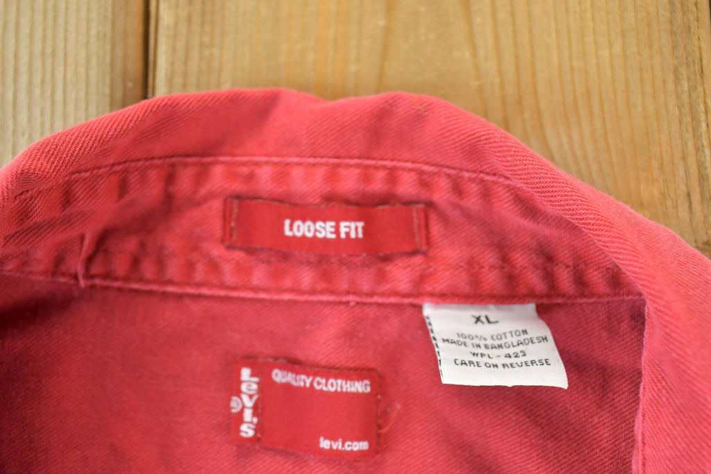 Vintage 1990s Levis Red Denum Button Up Shirt