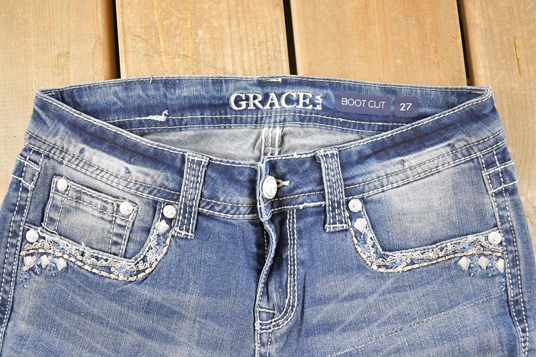 Vintage Deadstock Y2K Grace In LA Bedazzled Bootcut Low Rise Jeans Women's Size 27 x 32