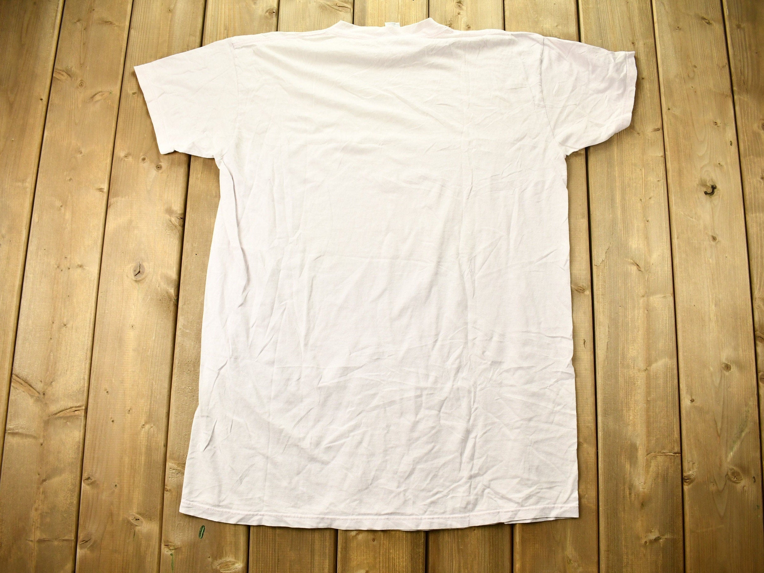Vintage 1990s Winnie The Pooh Tigger Disney Lounge T-Shirt