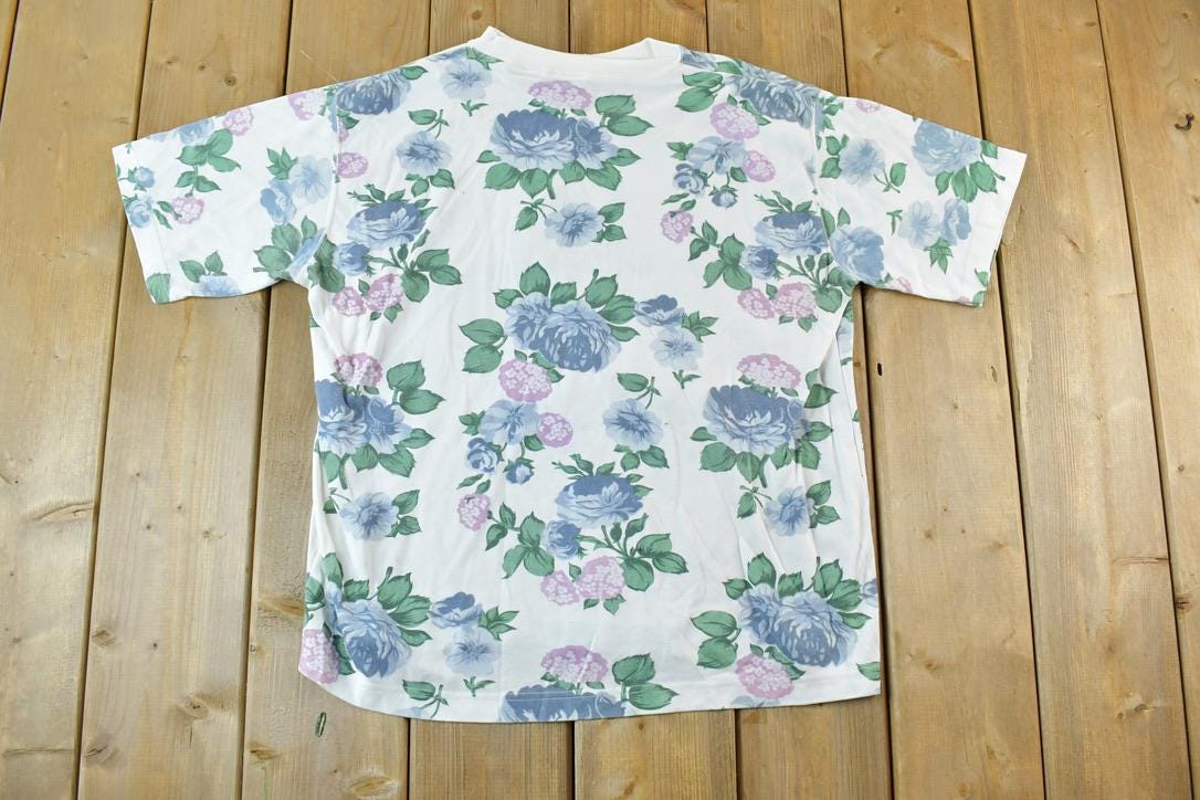 Vintage 1990s Floral AOP Outdoors T-Shirt