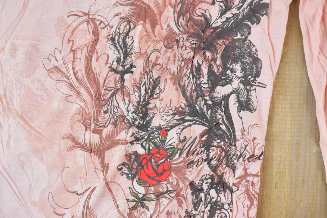Women Vintage Vigoss Y2K Cherub T-Shirt / Vigoss Grunge Skull Print / Contrast Stitch / Internet Famous Clothing / Over Dyed / Y2K Bedazzled