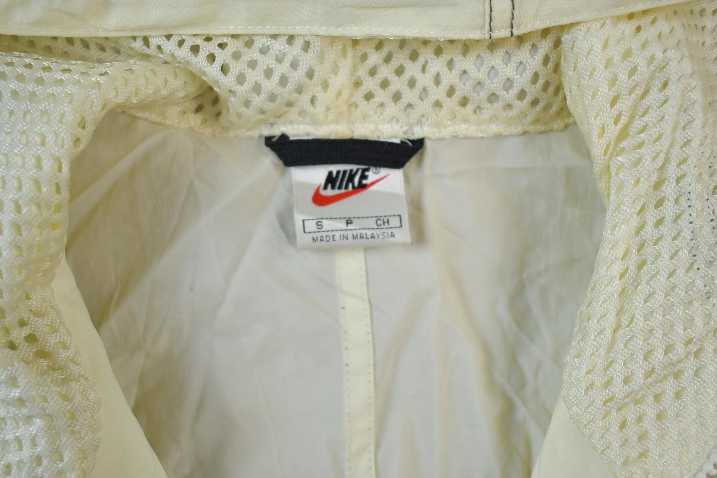 Vintage 1990s Nike Pullover Cream Hooded Windbreaker Jacket
