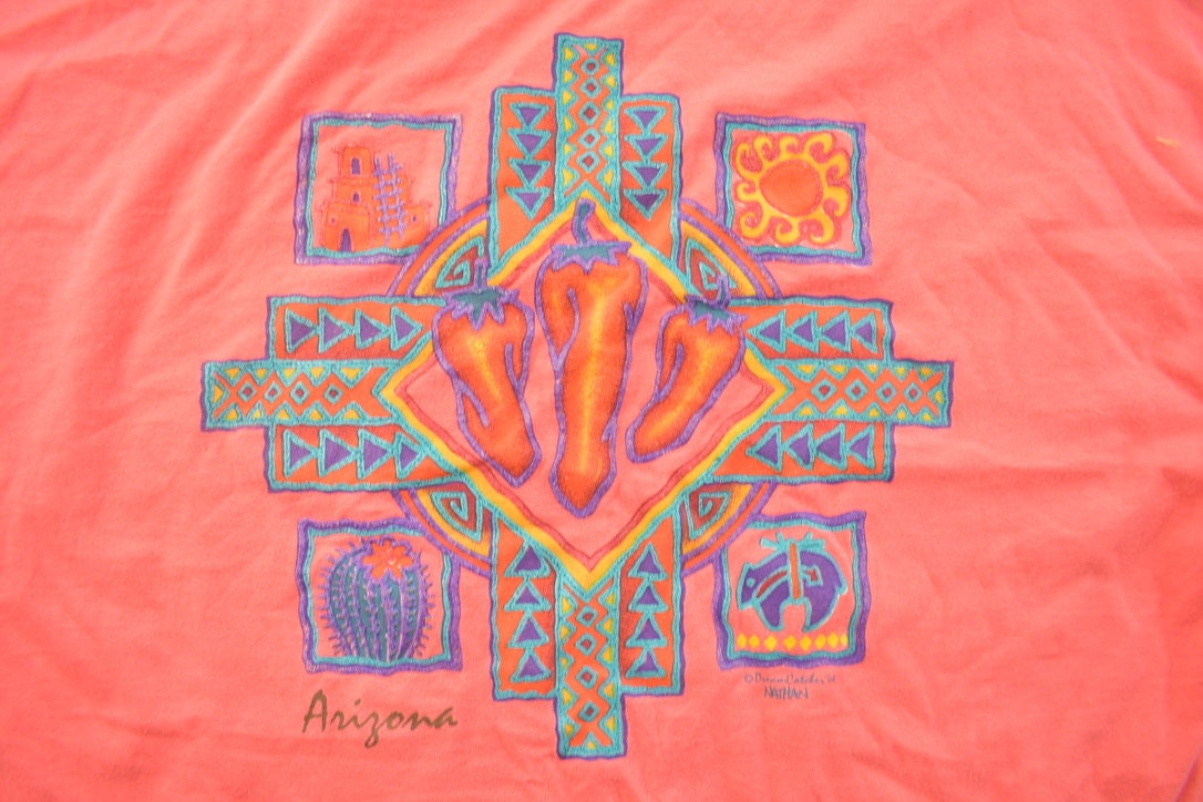 Vintage 1990s Abstract Peppers Themed Graphic T Shirt
