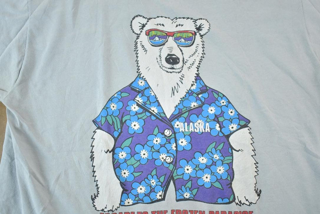 Vintage 1989 Alaska Frozen Paradise Polar Bear Souvenir Single Stitch Graphic Print T-Shirt Made In USA