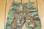 Vintage 1990s Army Camouflage Cargo Pants Size 32 x 26 Made In