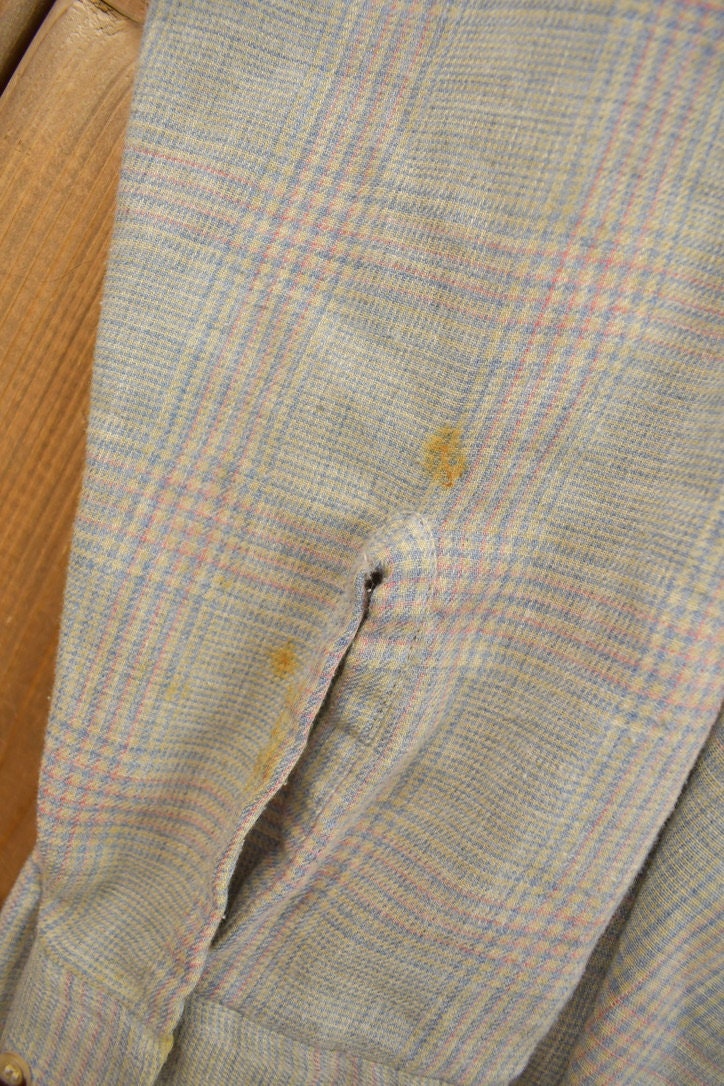 Vintage 1990s Van Heusen Striped Button Up Shirt
